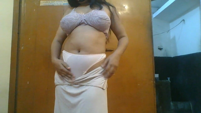 ModelXpressBd: Munia Afrin