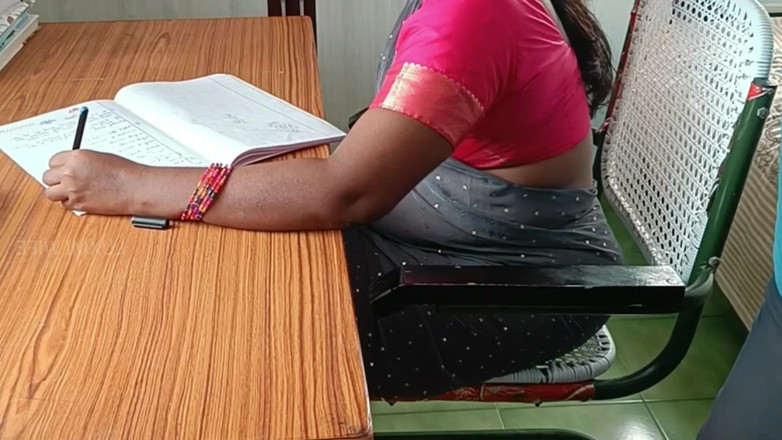 Luxmi Wife: Scopa con un insegnante maschio