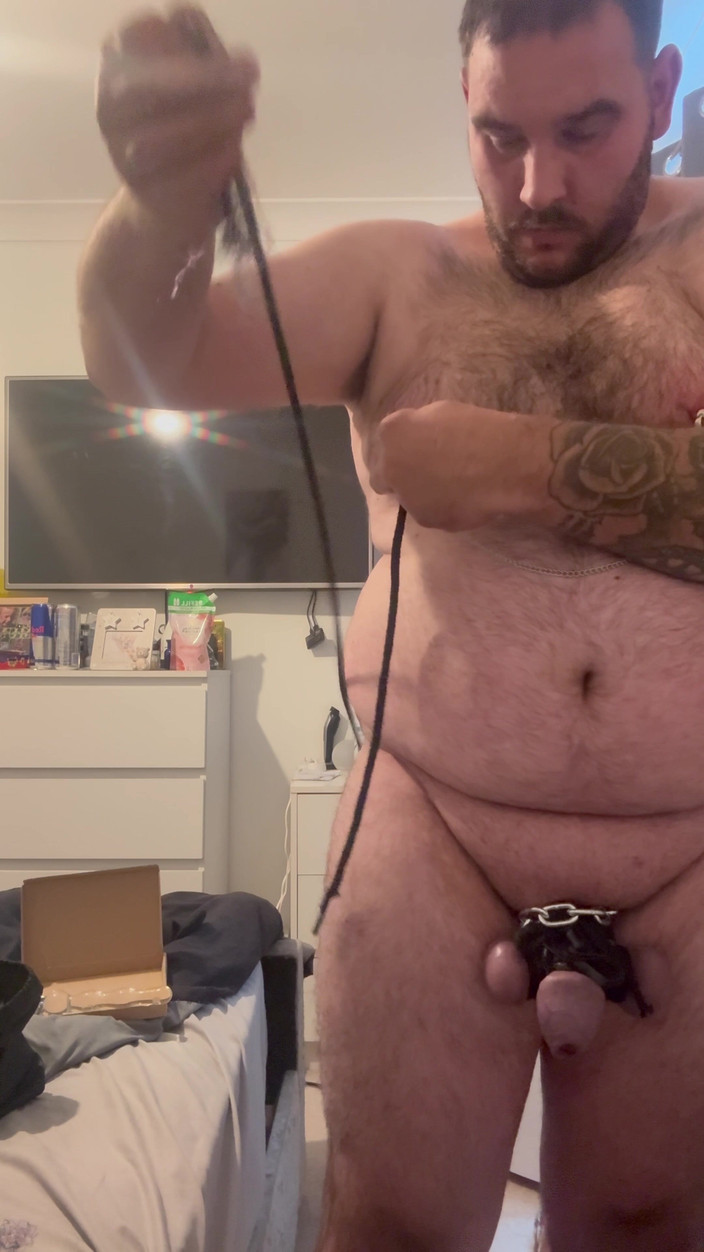 Shaun Cbt: Esclavitud extrema de polla con pinzas para pezón anal con...