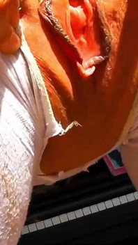 Big Boobed Amateur Playing Lollipop Inside Her Wet Pussy