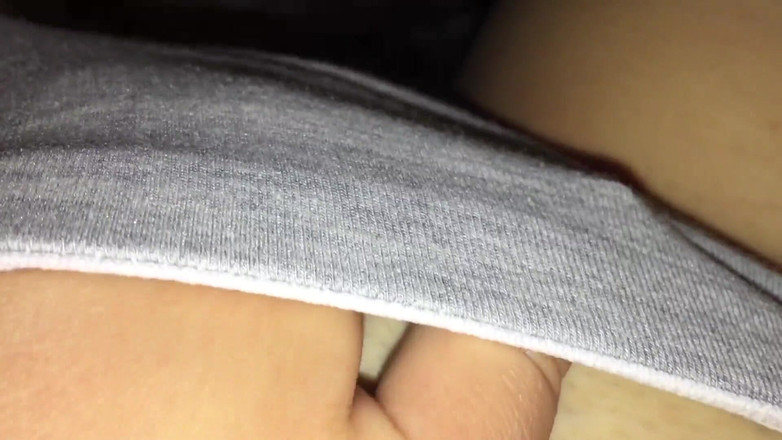 Lux Eva: Koukám v noci