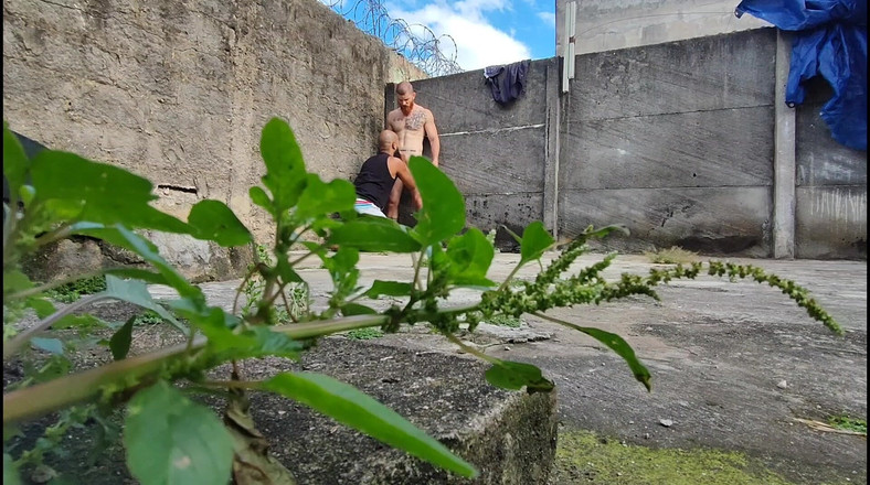 carmonaoficial: 树林里的摄像机拍摄两个异性恋做爱