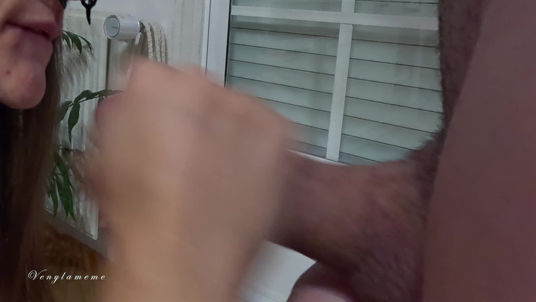 Venylameme: Dávám manželovi úžasný orální sex a polykám mu všechno mléko v ústech –...