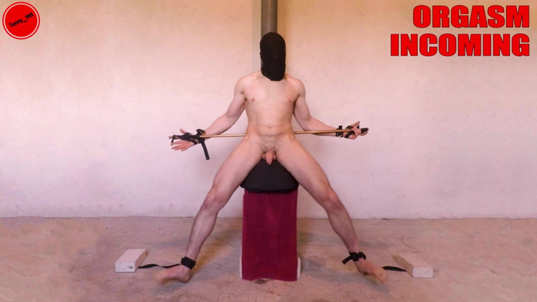 Tommy_1995: Sybian terikat stimulasi prostat beberapa orgasme