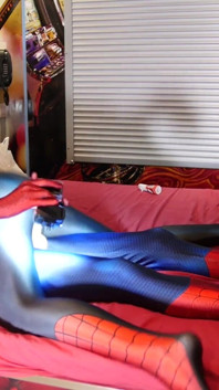 Natacha Guapa è la sborrata dentro di spidergirl 2
