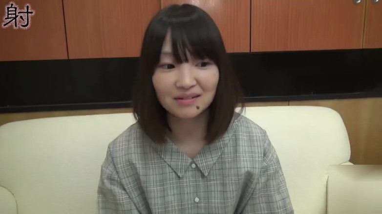 Studio JAV Launcher: Pelacur Asia. Gadis spesial lagi asik masturbasi