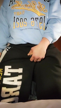 Ultra Dirty Dirtyjunkbro Urinates in His Socks and Sports Shoes