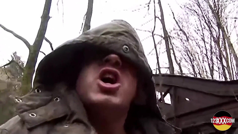 123XXX - Fucked Amateurs in Germany!: Cewek imut rambut cokelat lagi asik nyepong dan ngentot di...