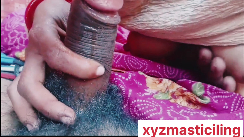 Xyzmastilcing: Desi Bhabhi Ne Pura Mal Mouth Suking