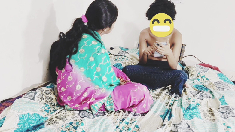 Vija: 방에서 섹스하는 Deshi 비디오 풀 마스티 의붓여친. XXX 비디오 마을 소녀 섹스 비디오