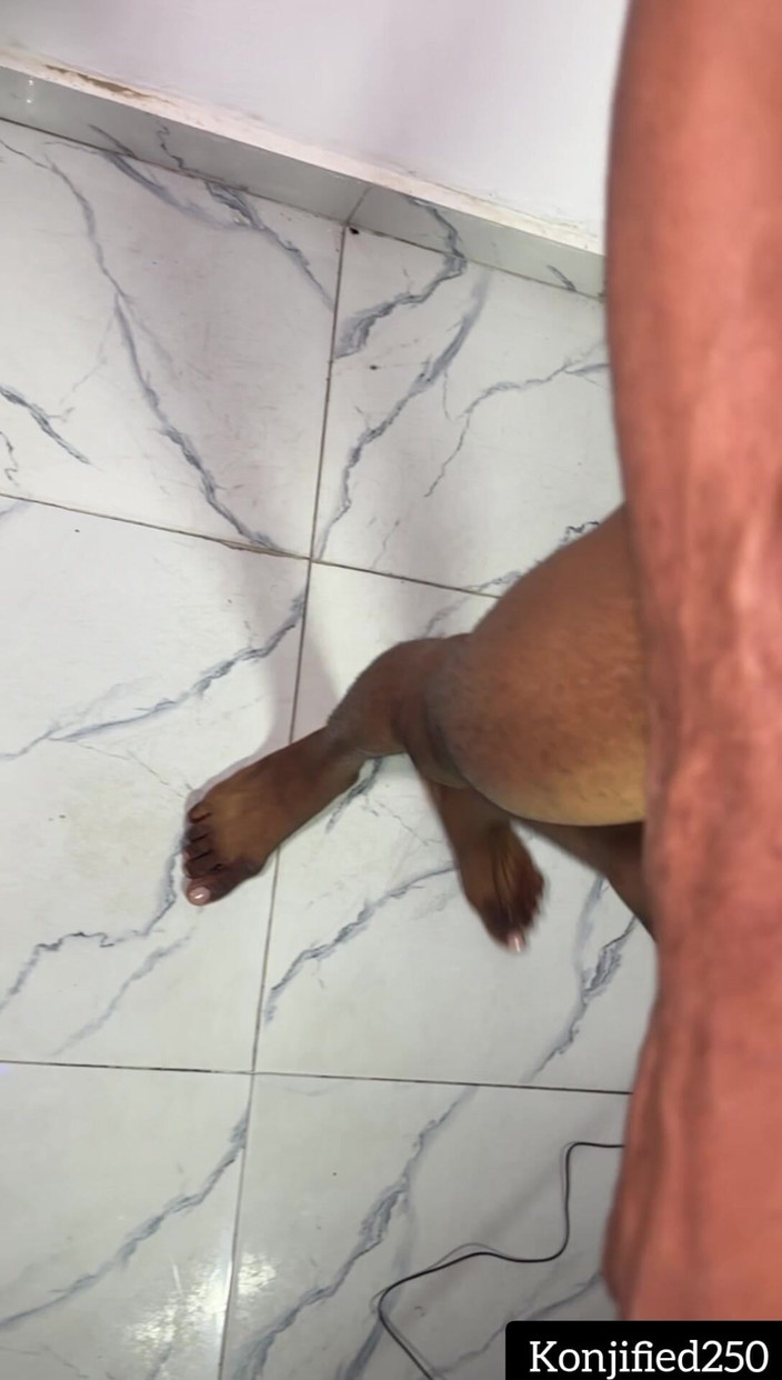 Konjified250: Мастурбирую с моим возбужденным приятелем