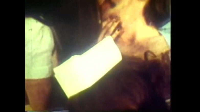 Vintage Megastore Full hd: Les Infirmières S’occupent Du Patient