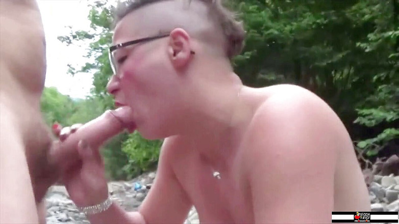 Peccatrici Produzioni: ベッドの上で...川の