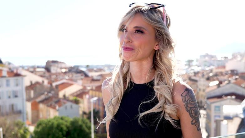 Jet sex prod: Sofie Bangs Two Big Cocks