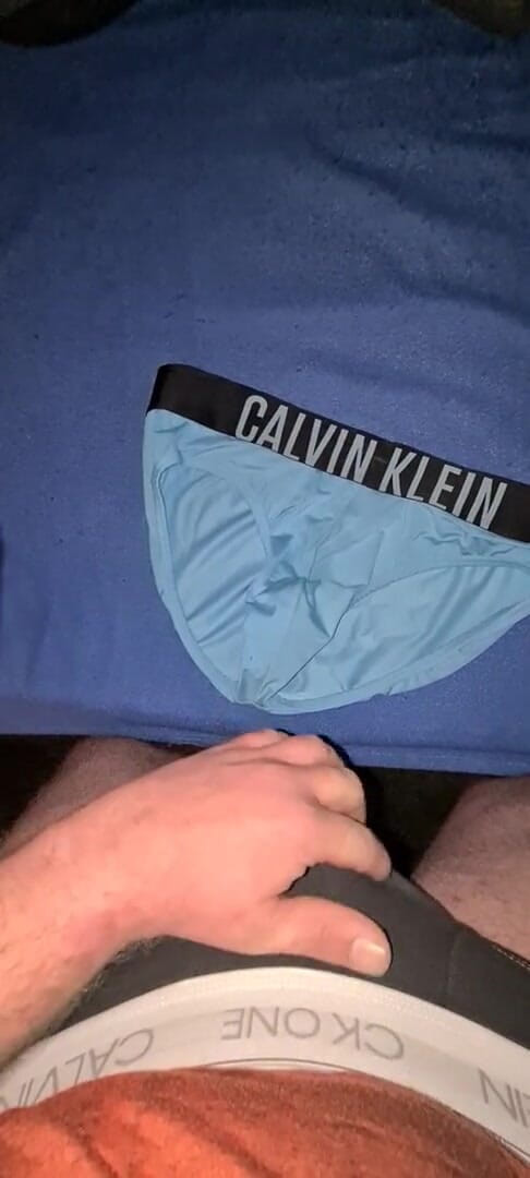 CumShorts: Spodní prádlo sperma 2