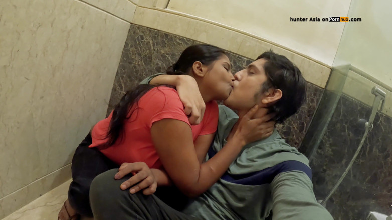 hunter Asia: Sandhya Bhabhi hete romantische sekstape - 1