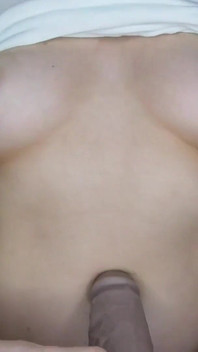 Kali pertama Bellybutton berkongkek