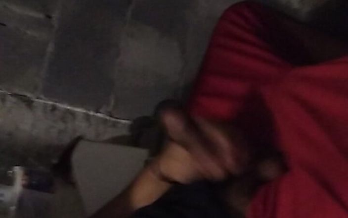 AlexAlejandro13: Disfruta mi polla