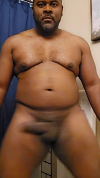 Swinging zakar hitam saya di muka awak