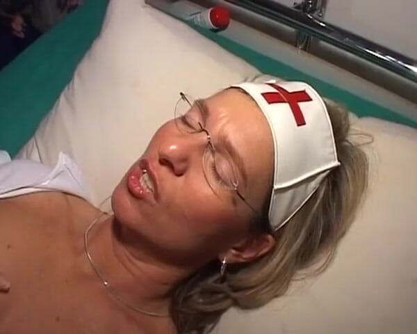 Deutsche Camgirls: A Mature German Nurse Gets Wrecked by Her Patient
