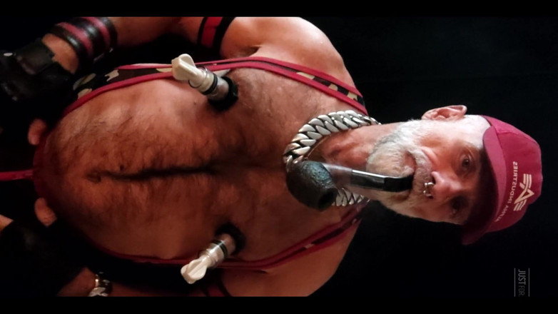 MusclesCigarsFFPig: 새아빠 흡연 파이프와 펌핑 젖꼭지