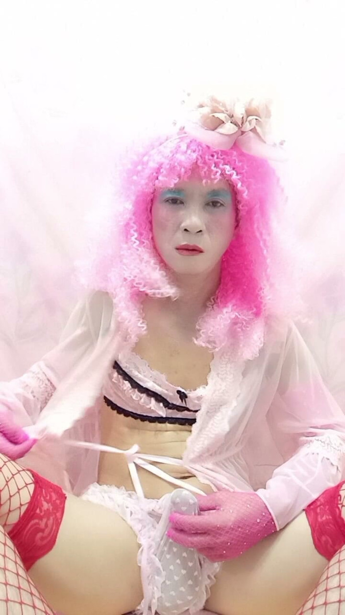 nguyen dang thien tri: Oanh Le Shemale Wearing Sexy Porn Selfie