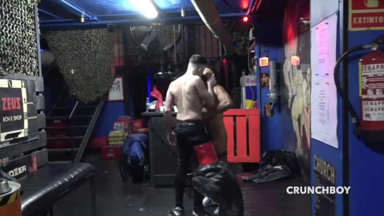 Fun bareback meeting in Barcelona: The sexy Fabio Vador used raw y straight boy in...