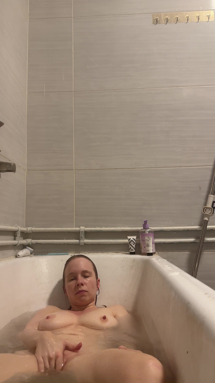 SweetLucy96: Tvrdé bradavky