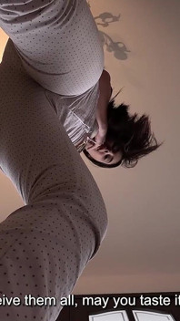 Una seduta in faccia bagnata assaggia i miei liquidi