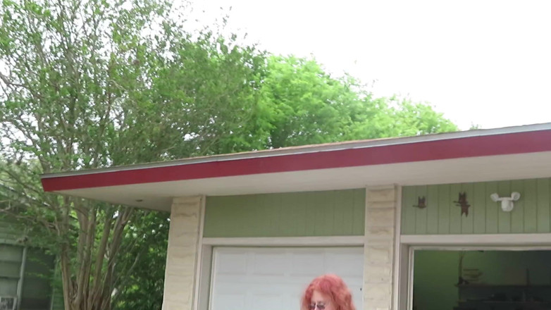 BBW nurse Vicki adventures with friends: Sexy Mature bbw redhead Nurse Vicki washes her car!