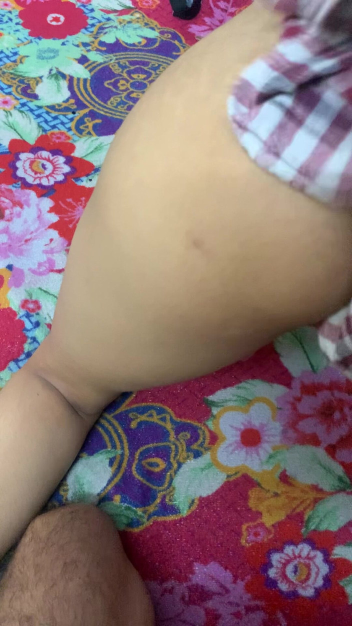 Riya mickey: アーユルヴェーダ病院 孤独な妻と人妻の感情的で官能的な夜に出会う