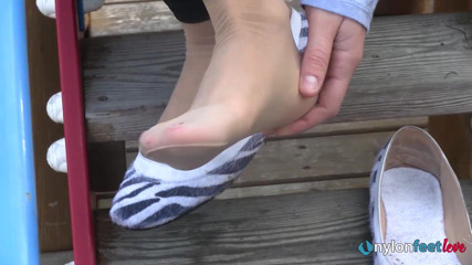 Foot Fetish HD: Christelle on the playground
