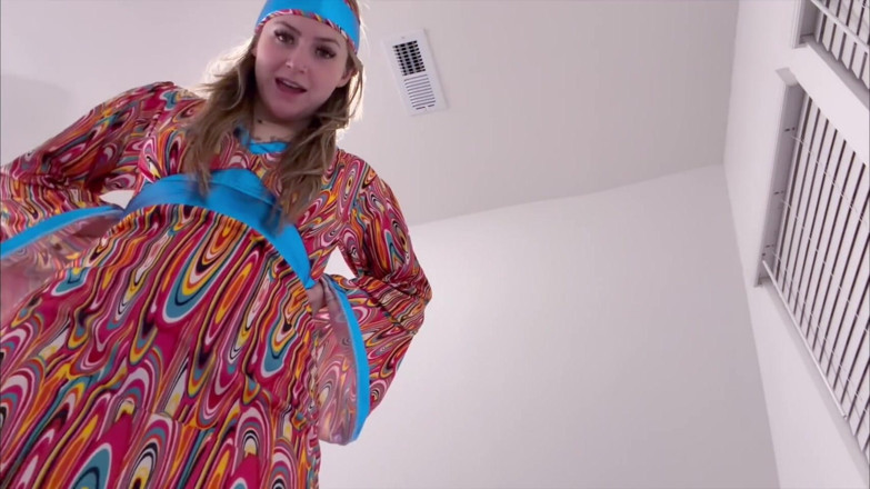Kink in Time: London Evans' Groovy '60s gigantas dominación 4k-pov - reducción de la fantasía le...