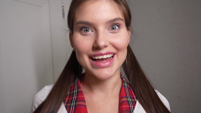 Stefany Kyler: This Hot Student Knows a Lot About Homework