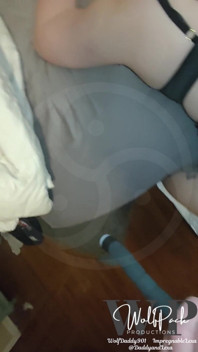 Büyük memeli Asyalı Amerikalı kadın kılıklı travesti tuzak domaltarak prezervatifsiz sikiş derlemesi