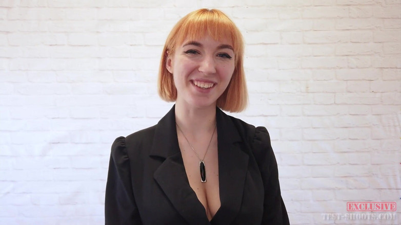 Test-Shoots: L'intervista al video casting della teen tettona rossa lilly mays