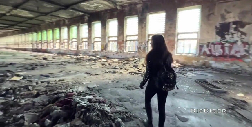 Dis Diger: A Walk Through an Abandoned Factory Ended with a Hard...