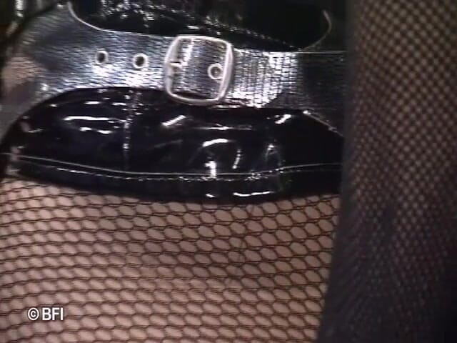 Hardcore slave sex: Belgium femdom vintage movie