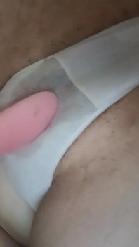 Frotando mi coño a Orgasn