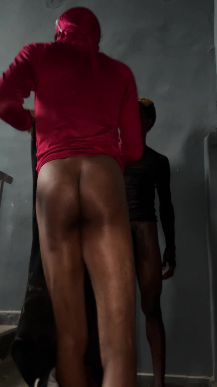 YungthugM: Маленький брат на відкритому повітрі