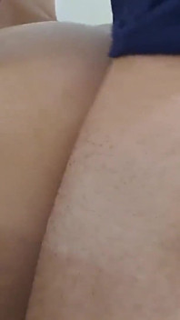 最好的朋友来找我找性，男朋友不和她发生关系。