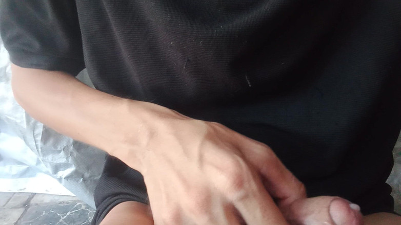 WolfGV: Zpět k videím Užijte si to
