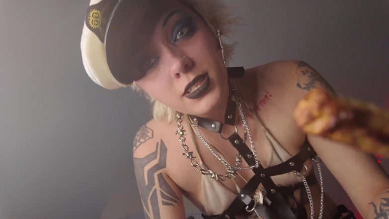 Glitterqueen1999: Goth Ex GF Penectomy
