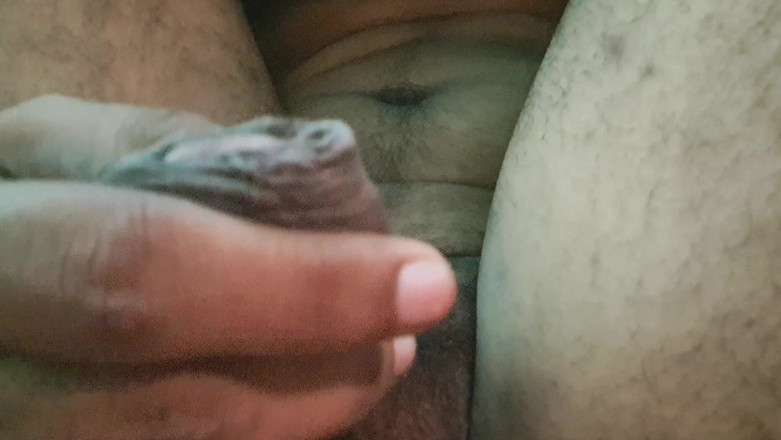 Desi Porn India 2: Jovem garoto indiano quente mostrando seu pênis grande