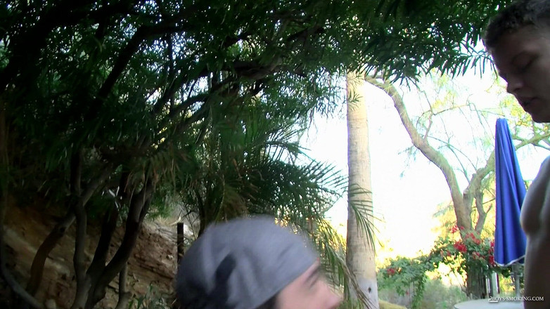 Boys Smoking: Joey a Micah Chain-smoke Kurva!