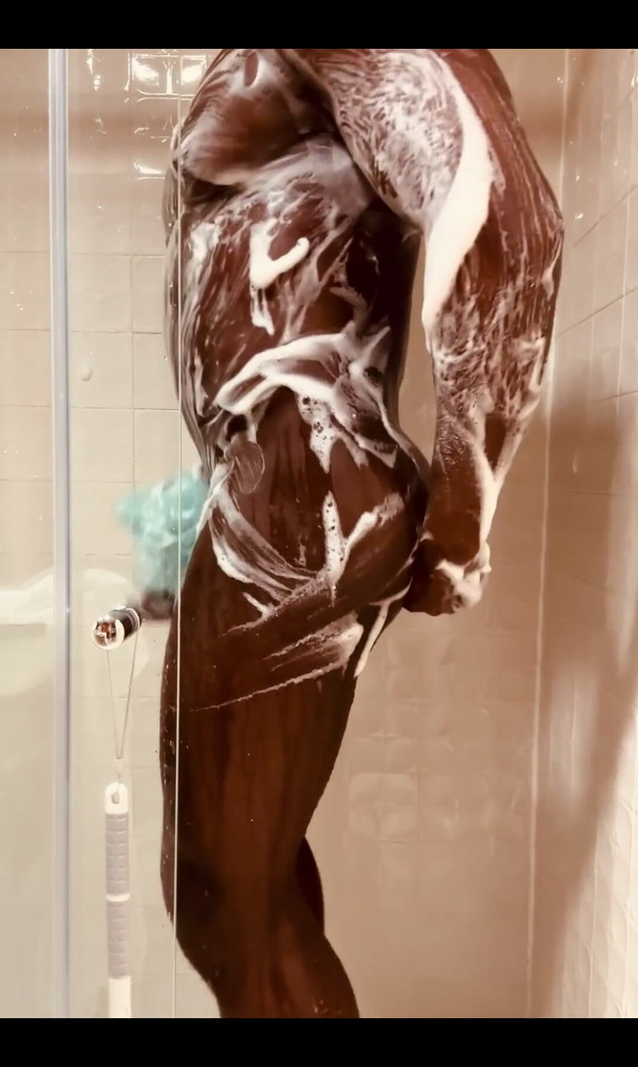 Afro Black XXX: 快来和我一起洗澡