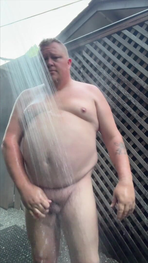WestCub86: Baculatý chlap téměř přistižen, jak si hraje se svým měkkým...