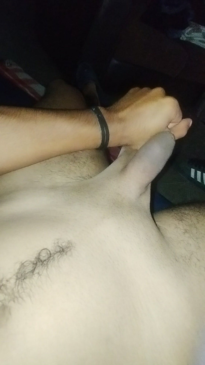 AlexAlejandro13: Você gosta da minha depilação