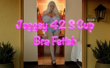 Juggsy-Ho-Doll: Juggsy 42 S Cup Soutien-gorge, Fétiche