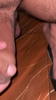 Mi è divertito fare una doccia e ho fatto della terra un piccolo cespuglio